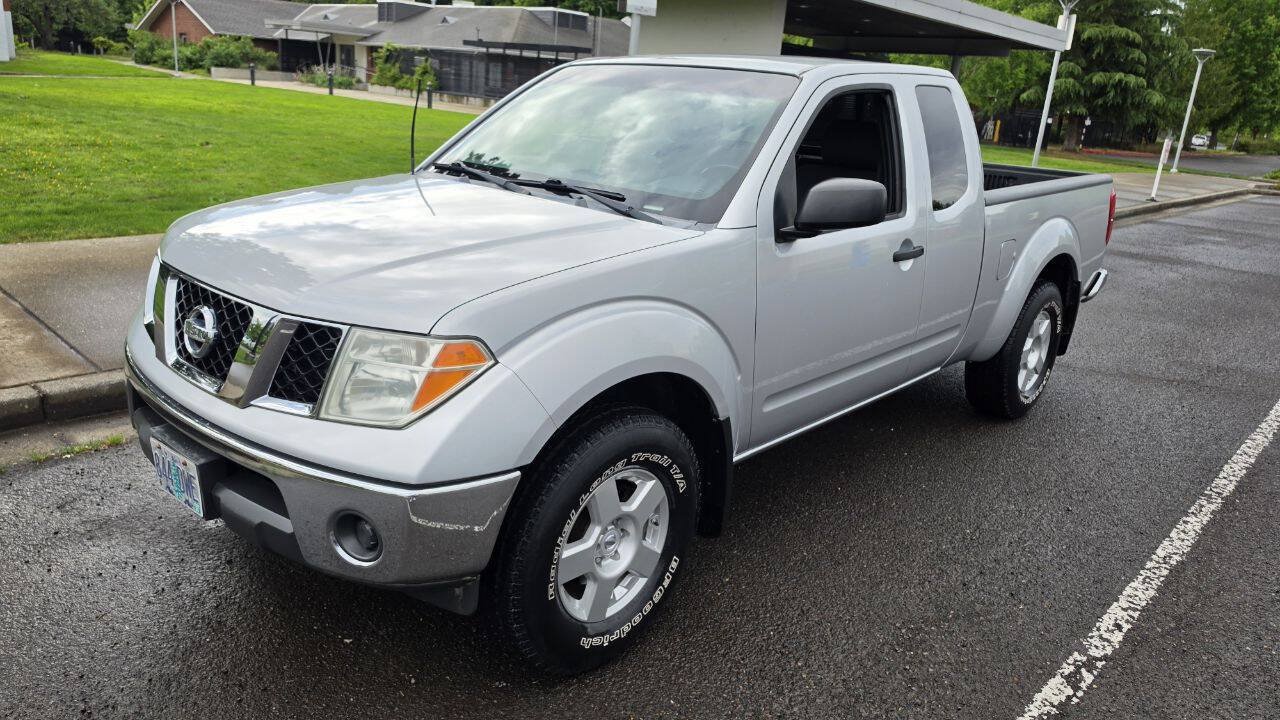 Used 2008 Nissan Frontier SE w/ SE Value Truck Pkg AWD/4WD image 1