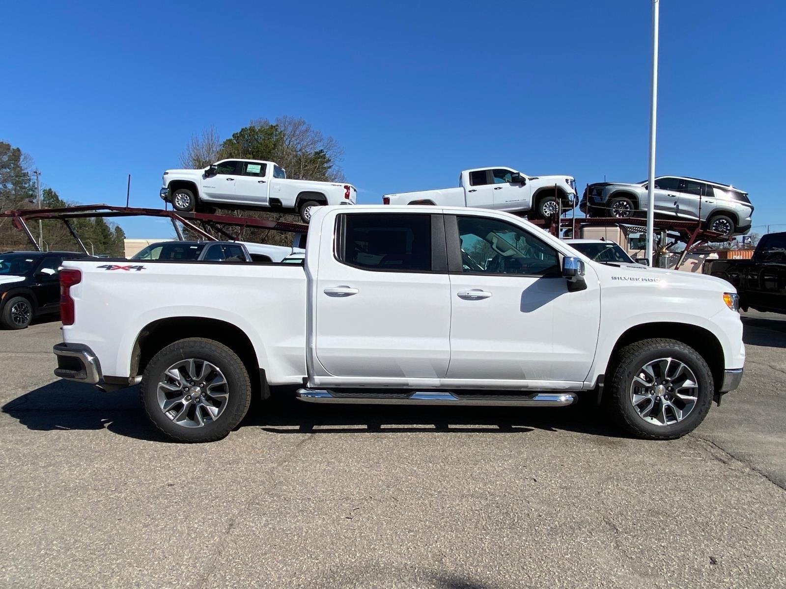 New 2026 Chevrolet Silverado 1500 LT w/ Safety Package AWD/4WD image 2