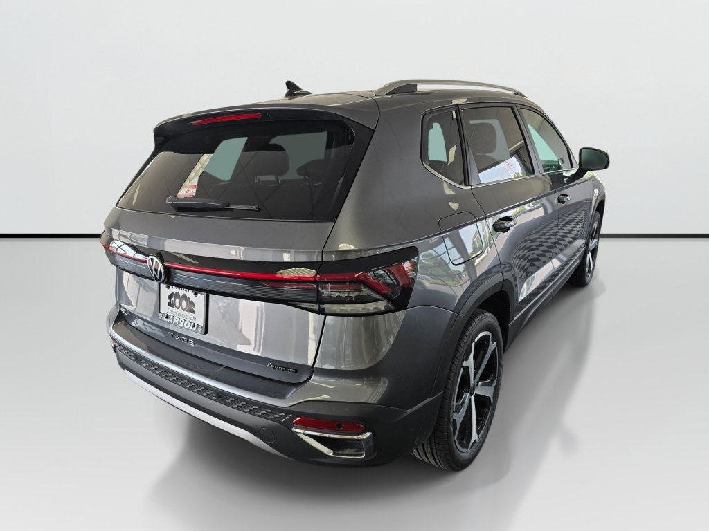 New 2026 Volkswagen Taos SEL AWD/4WD image 3