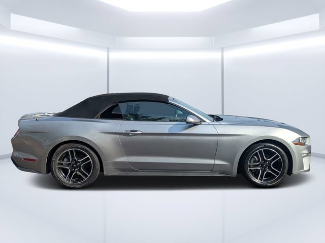 Used 2022 Ford Mustang Premium RWD video 2