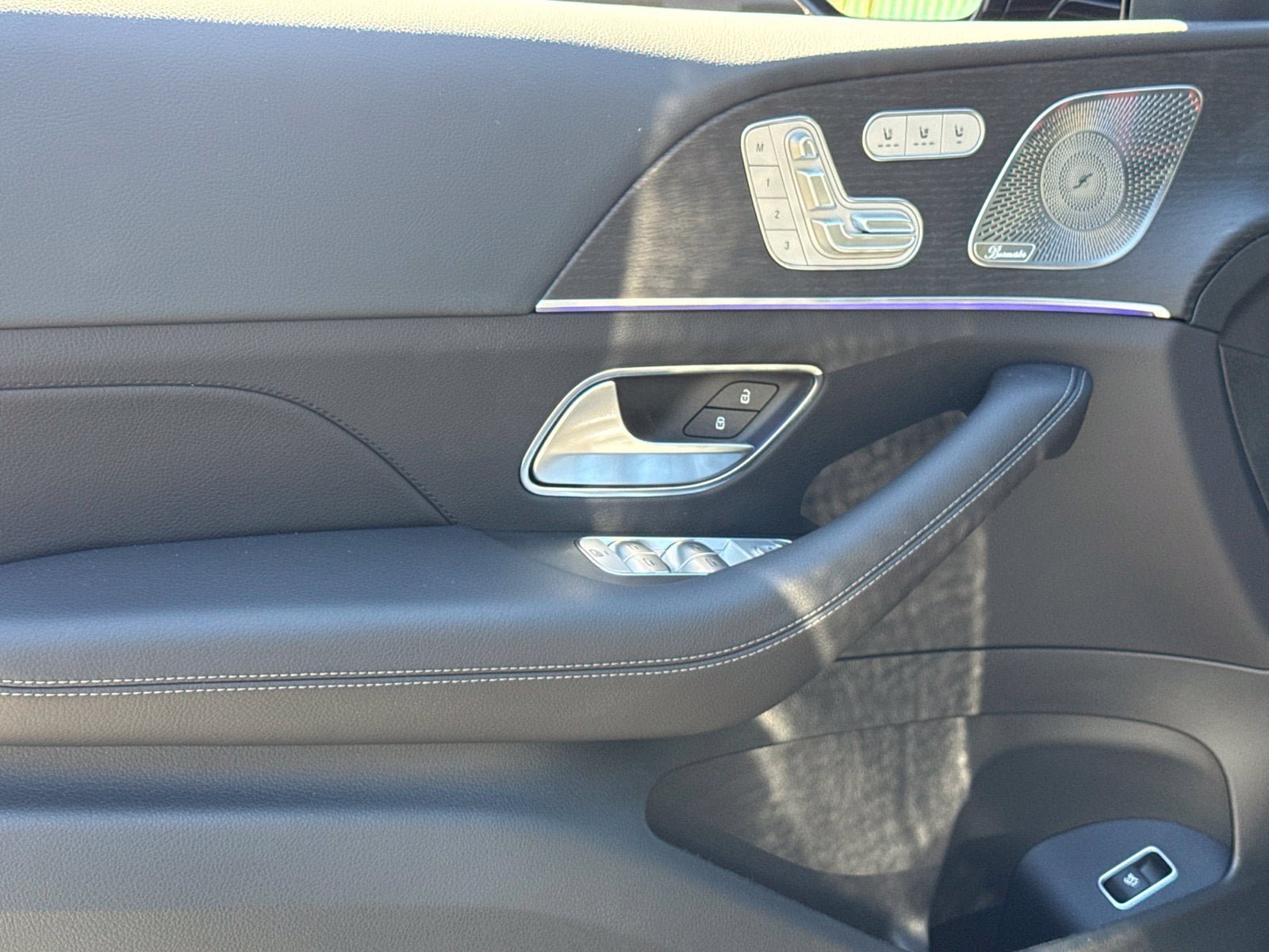 New 2027 Mercedes-Benz GLS 450 4MATIC image 15