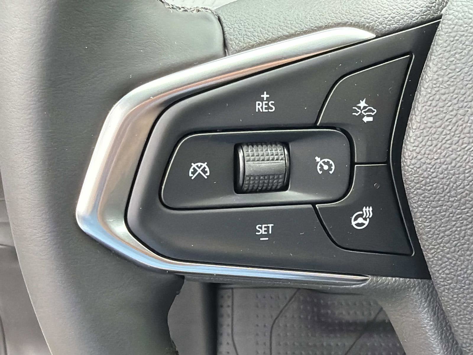 New 2026 Chevrolet Trax LT FWD image 5