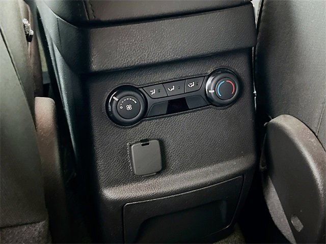 Used 2014 Ford Explorer XLT image 30