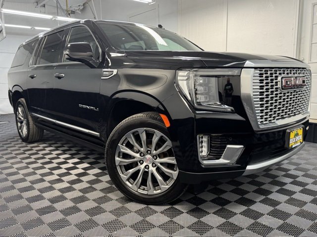 Used 2021 GMC Yukon XL Denali image 1