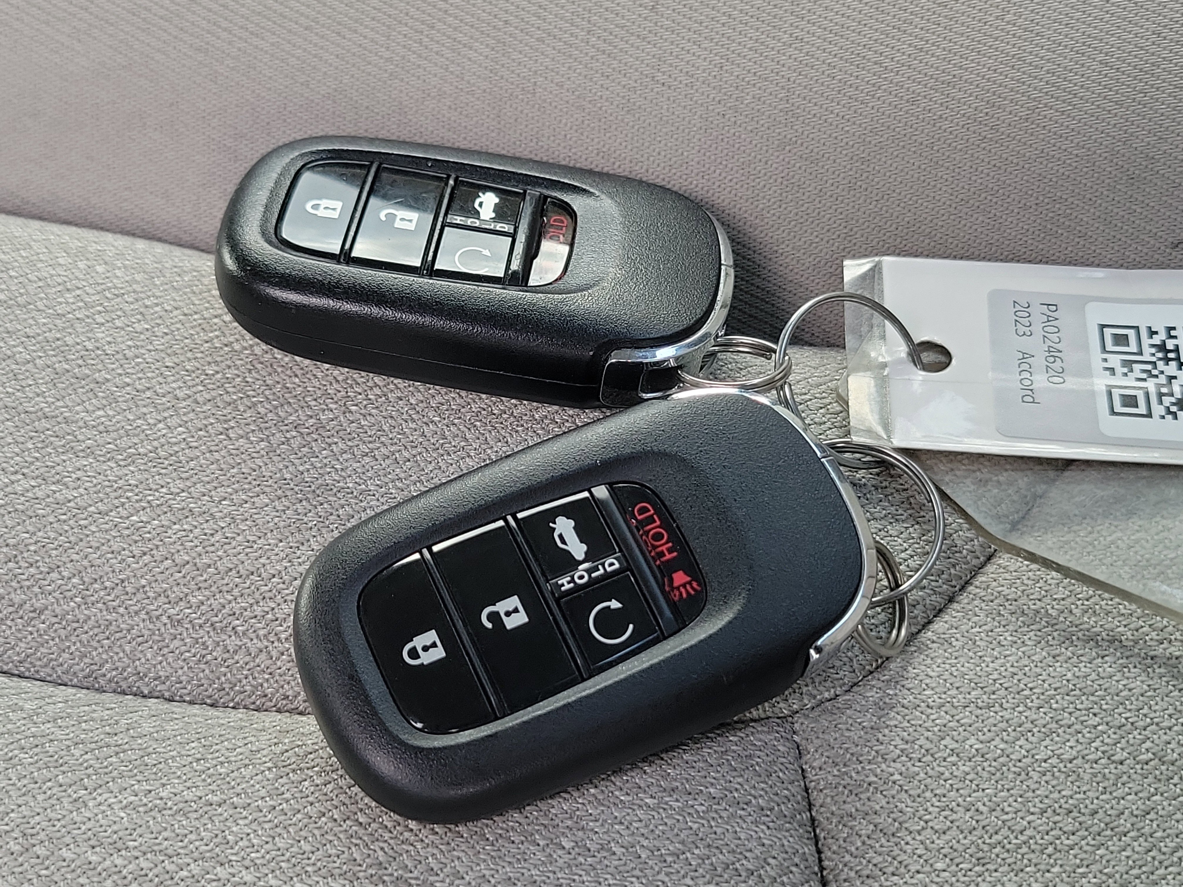 Used 2023 Honda Accord EX image 31