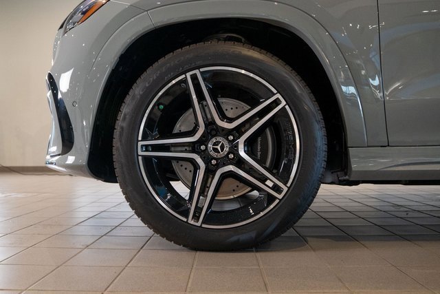 New 2026 Mercedes-Benz GLS 450 4MATIC image 7