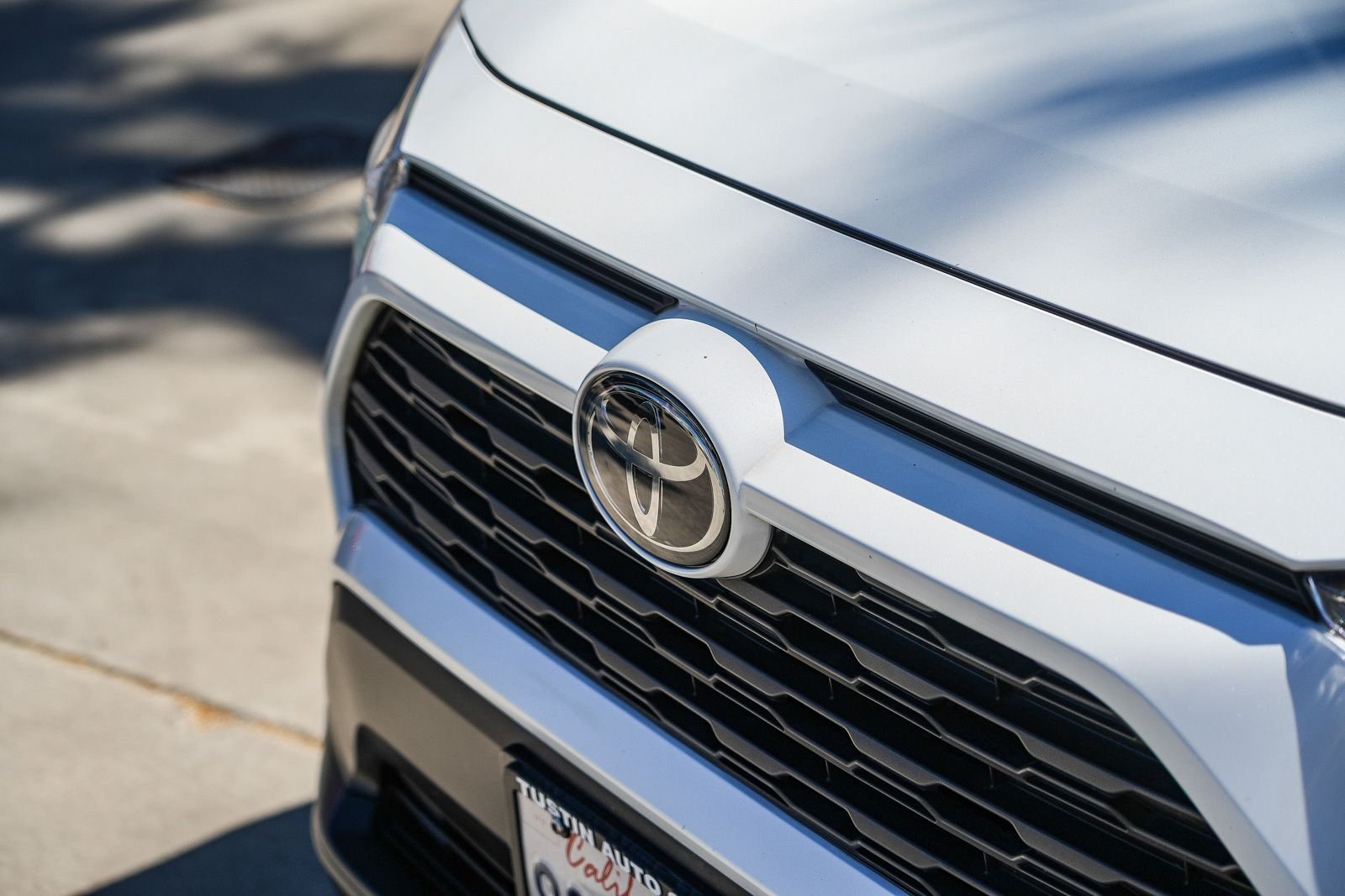 Certified 2025 Toyota RAV4 XLE Premium AWD/4WD image 3