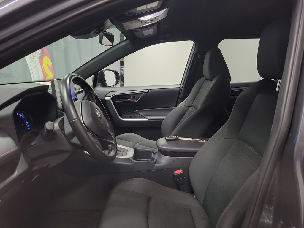 Used 2023 Toyota RAV4 SE AWD/4WD image 12