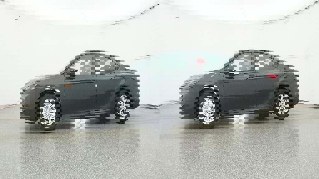 New 2026 Toyota Camry LE image 18