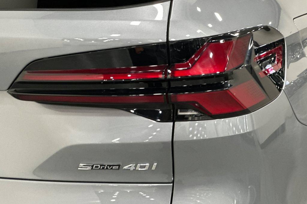 Certified 2024 BMW X5 sDrive40i RWD image 33