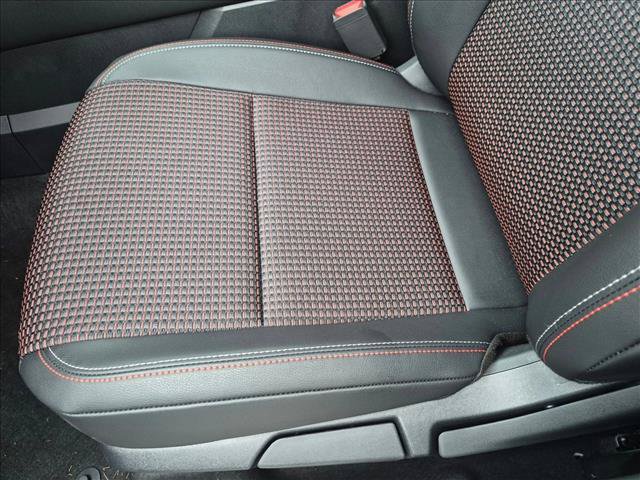 New 2027 Nissan Kicks SR FWD image 4