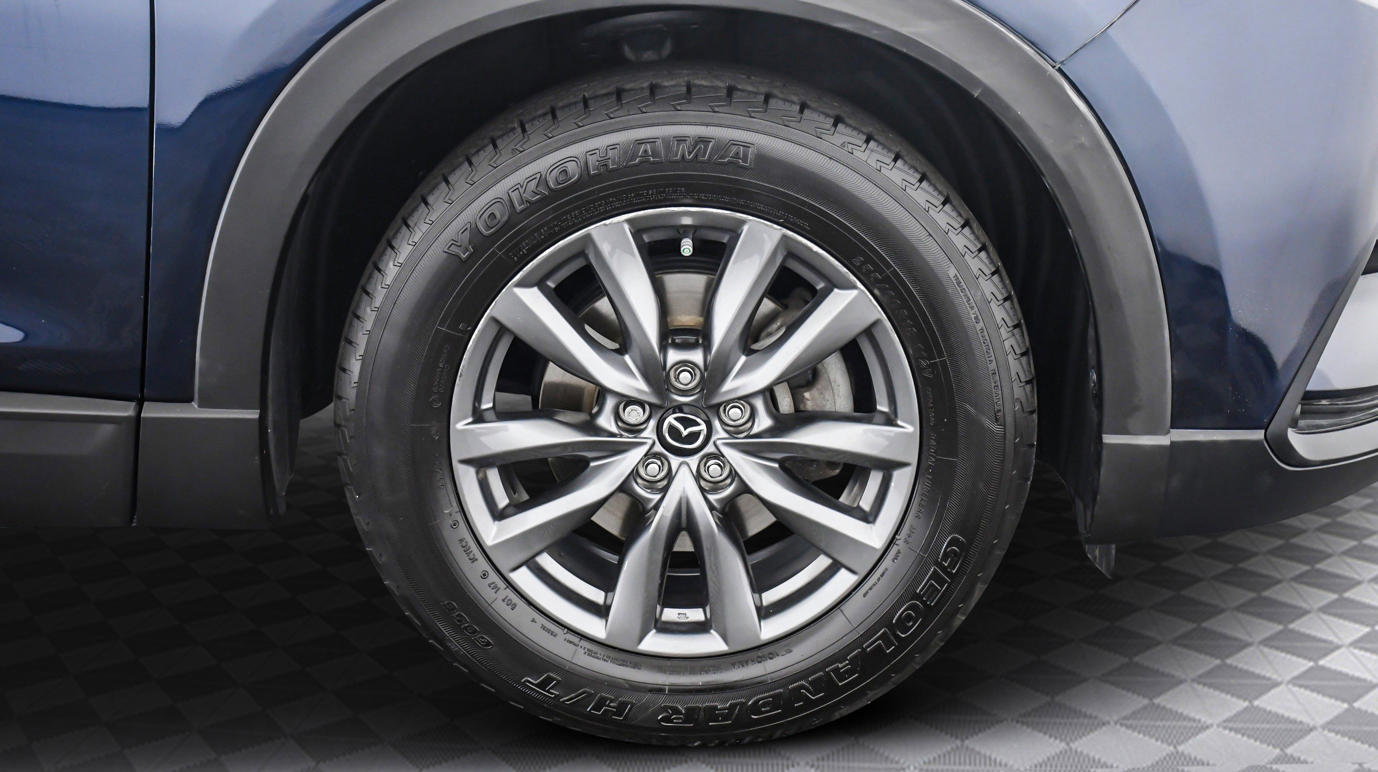 Used 2023 MAZDA CX-9 Touring image 35