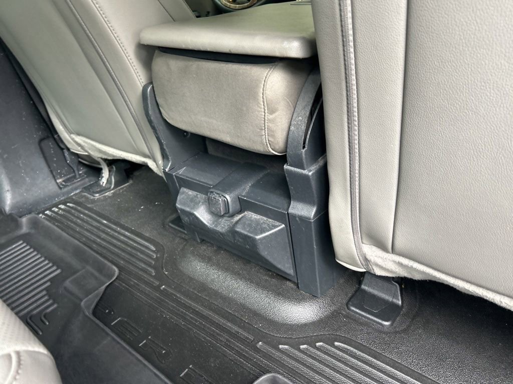 Used 2022 Ford F250 XL w/ Power Equipment Group image 27