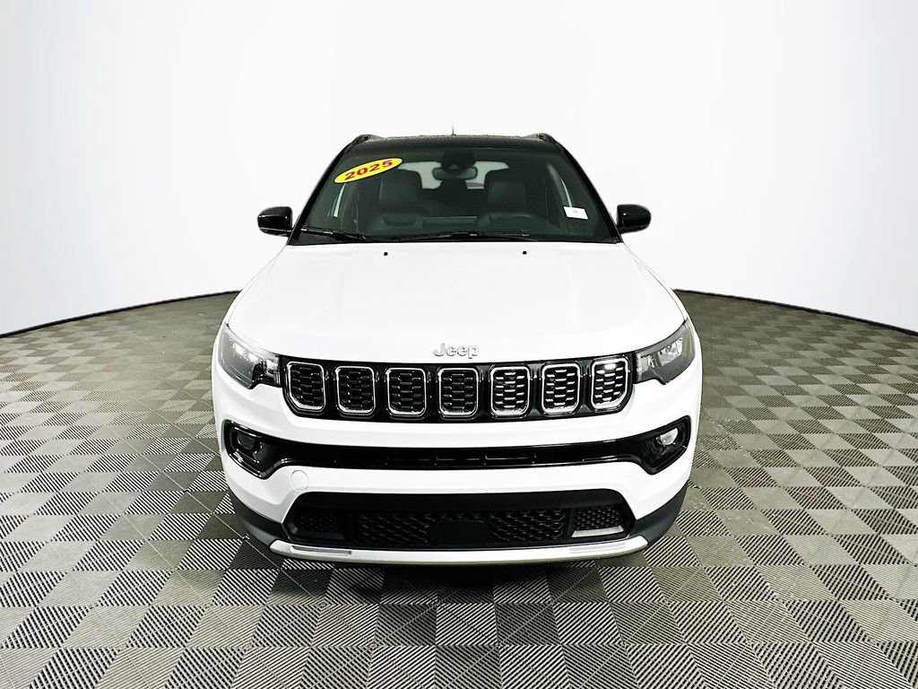 Certified 2025 Jeep Compass Limited AWD/4WD image 4