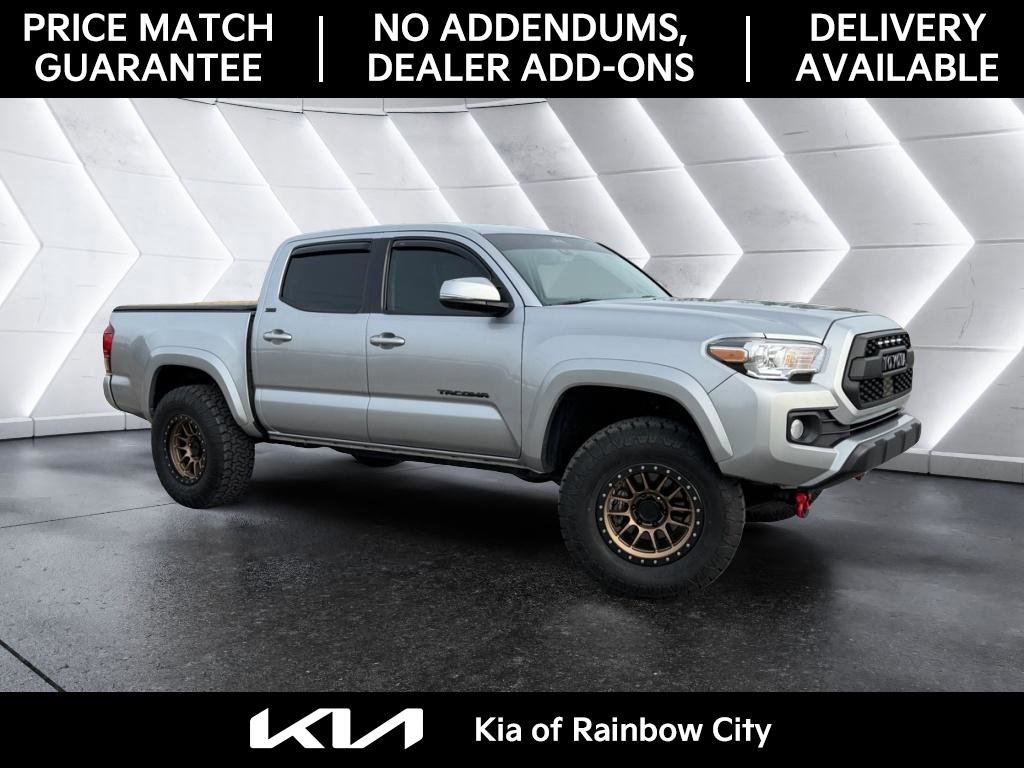Used 2023 Toyota Tacoma SR5 w/ Technology Package image 1