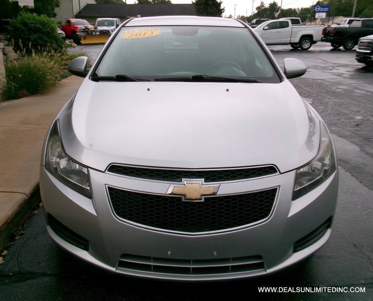 Used 2013 Chevrolet Cruze LT FWD image 18
