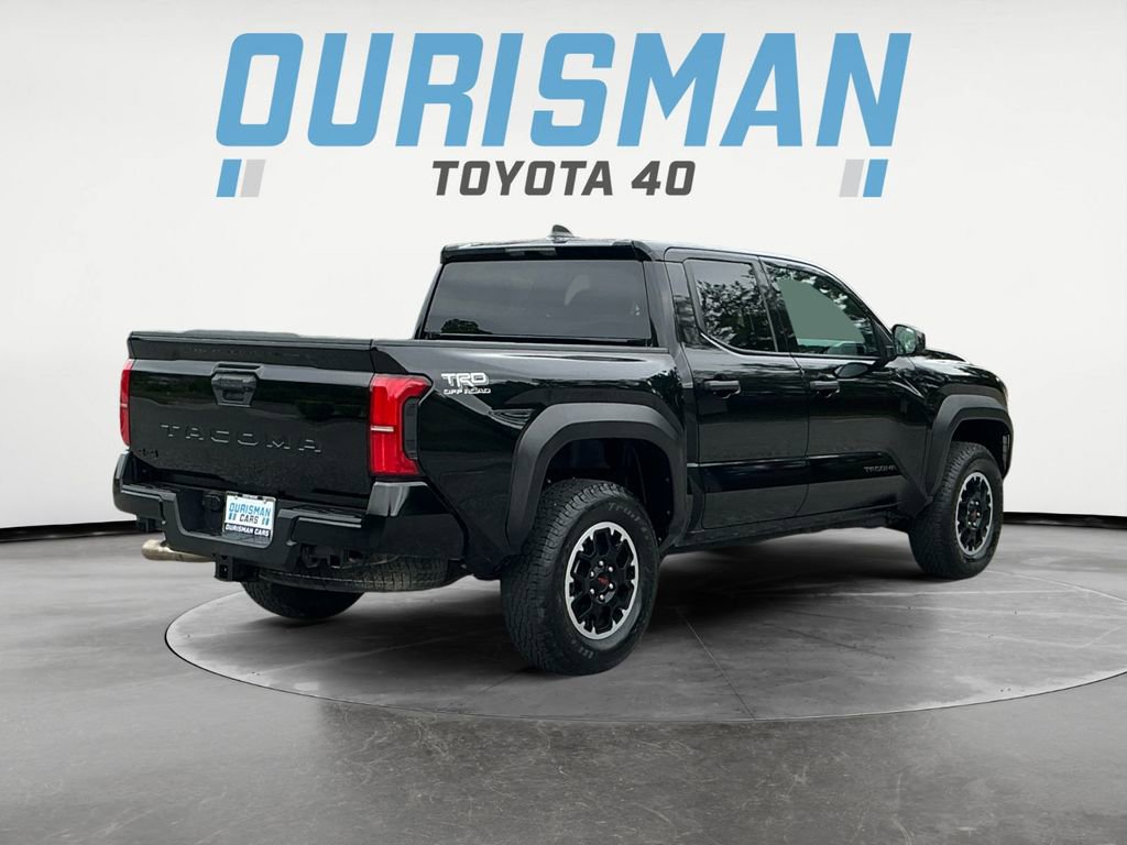 Certified 2025 Toyota Tacoma TRD Off-Road AWD/4WD image 8