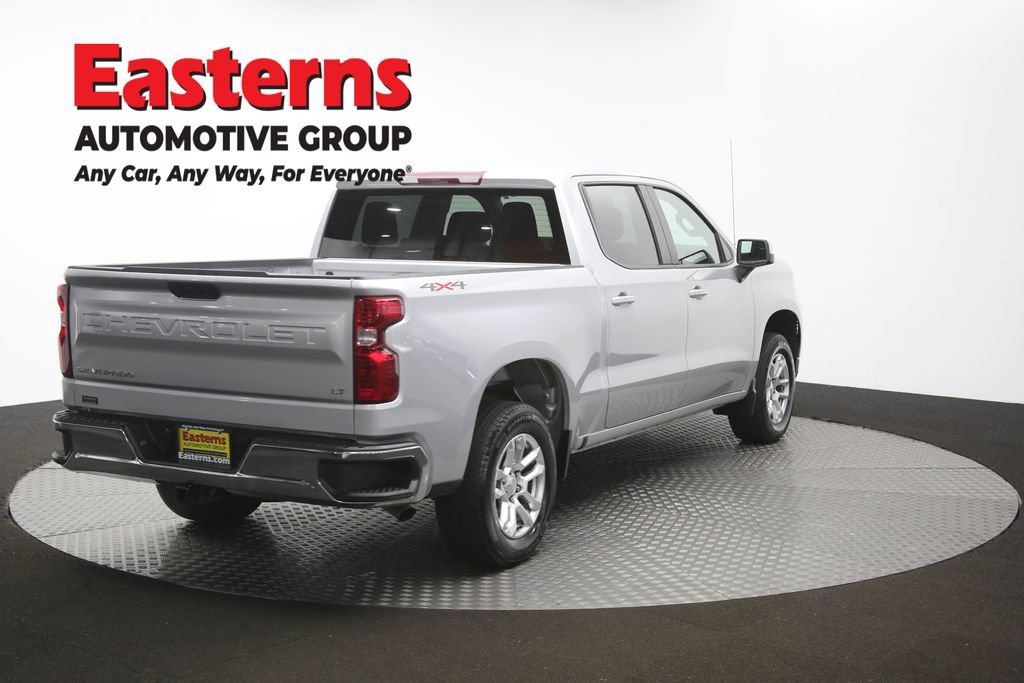 Used 2022 Chevrolet Silverado 1500 LT AWD/4WD image 42