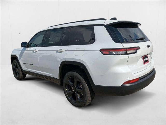 New 2025 Jeep Grand Cherokee L Limited w/ Black Appearance Package image 9