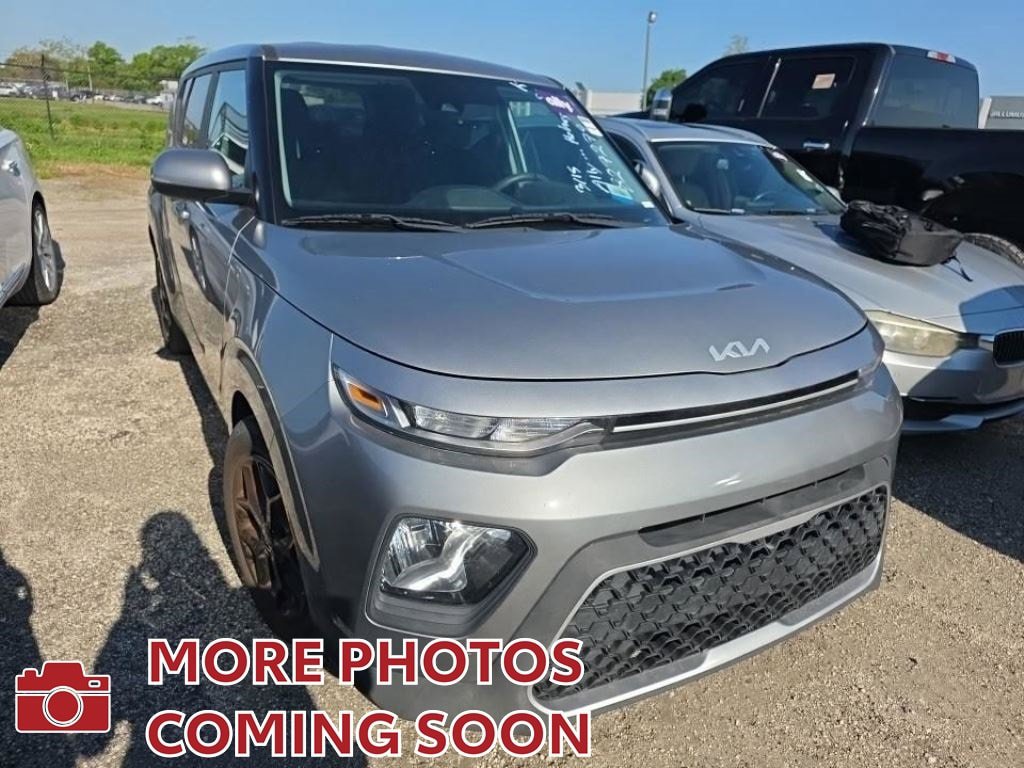 Used 2022 Kia Soul LX w/ Technology Package image 1