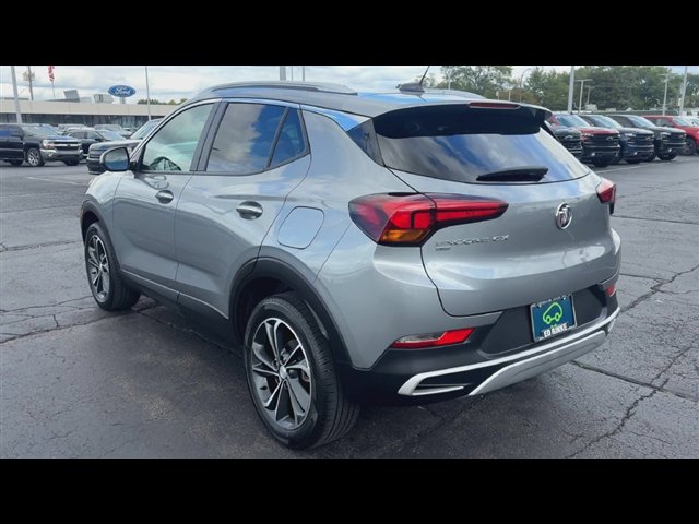 Certified 2023 Buick Encore GX Select AWD/4WD image 6
