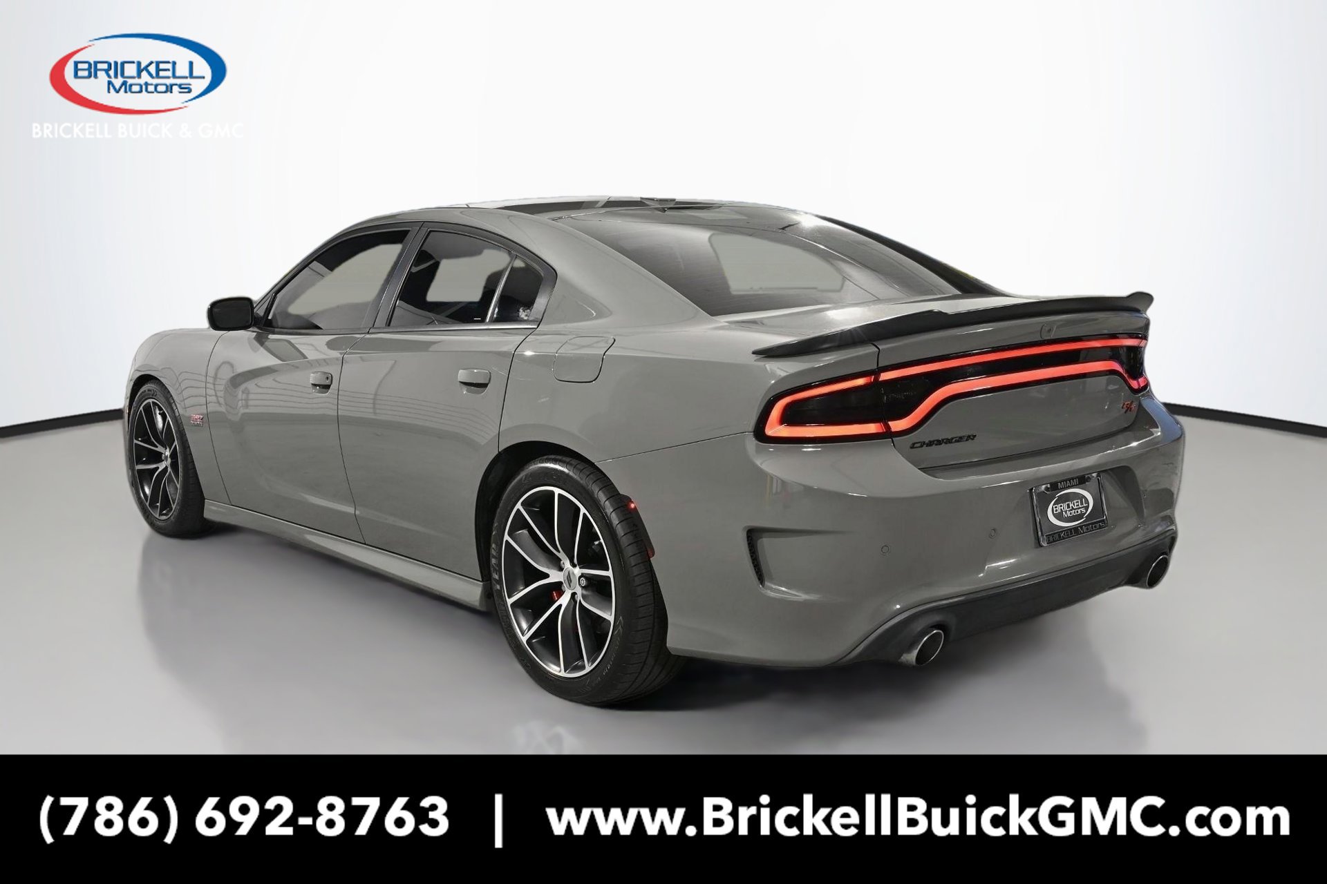 Used 2018 Dodge Charger R/T Scat Pack w/ Driver Confidence Group RWD image 3