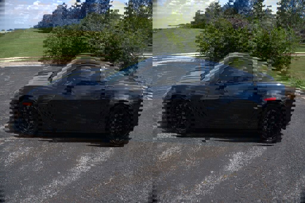 Used 2013 Chevrolet Corvette Grand Sport w/ 3LT Preferred Equipment Group image 3