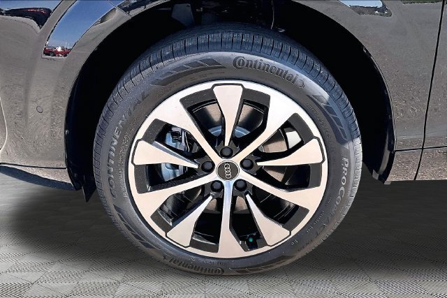 New 2026 Audi Q3 quattro 2.0T AWD/4WD image 8