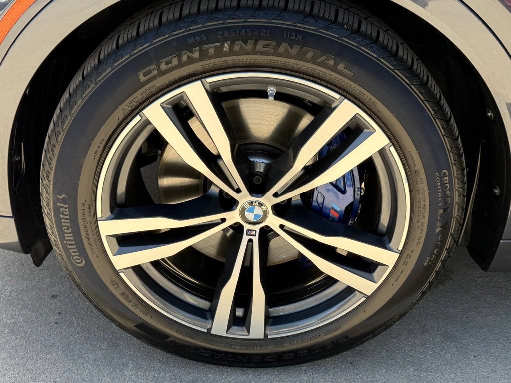 Used 2020 BMW X7 xDrive40i w/ M Sport Package AWD/4WD image 11