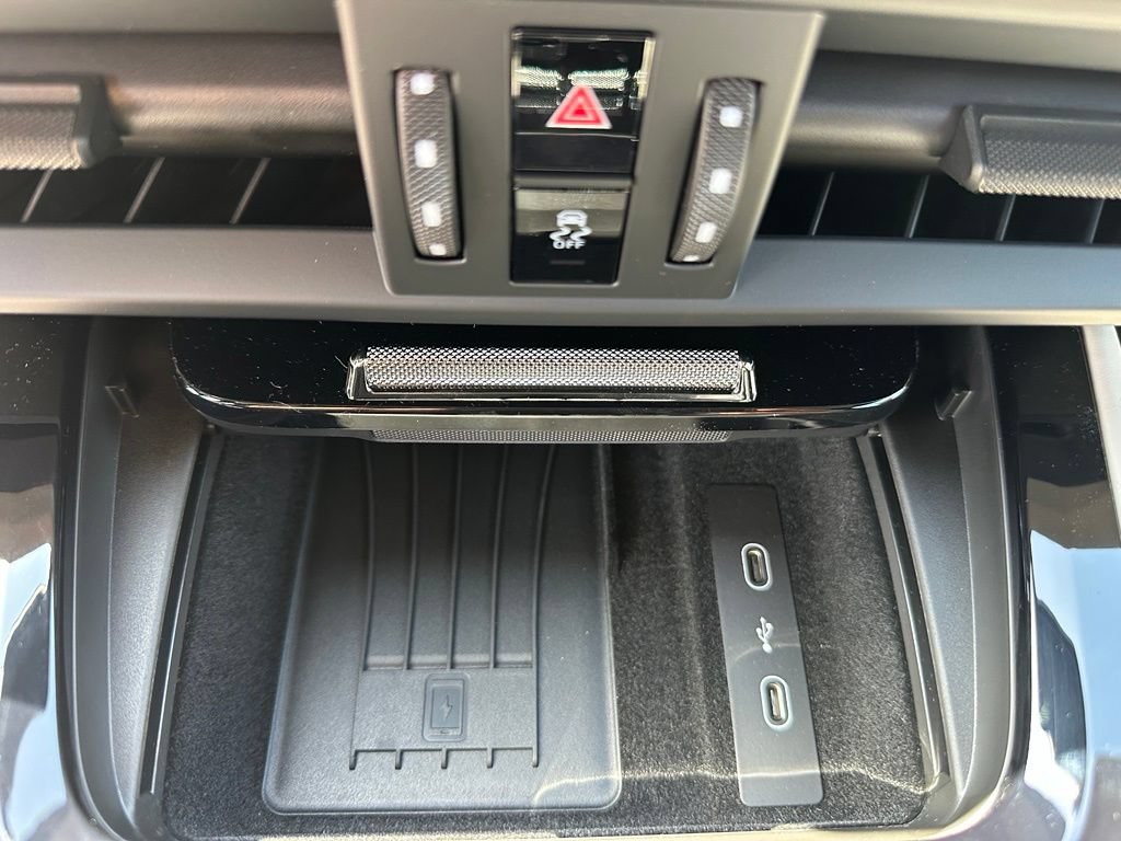Used 2026 Porsche Cayenne E-Hybrid AWD/4WD image 35