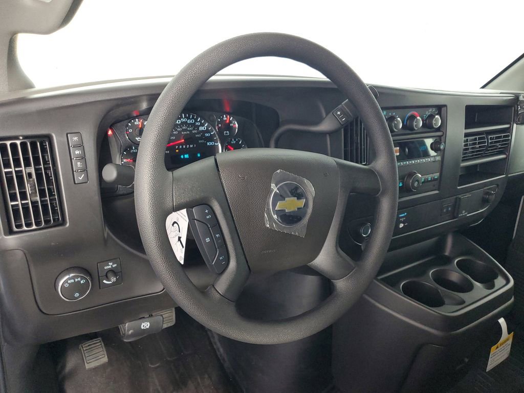 New 2026 Chevrolet Express 2500 w/ Driver Convenience Package image 15