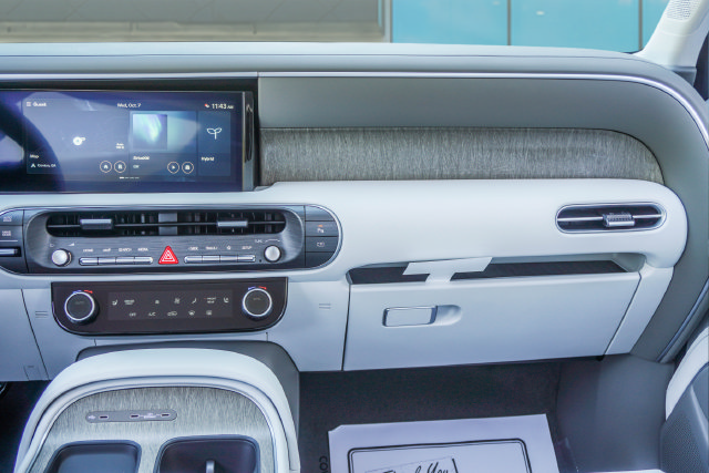 New 2026 Hyundai Palisade FWD Hybrid image 22
