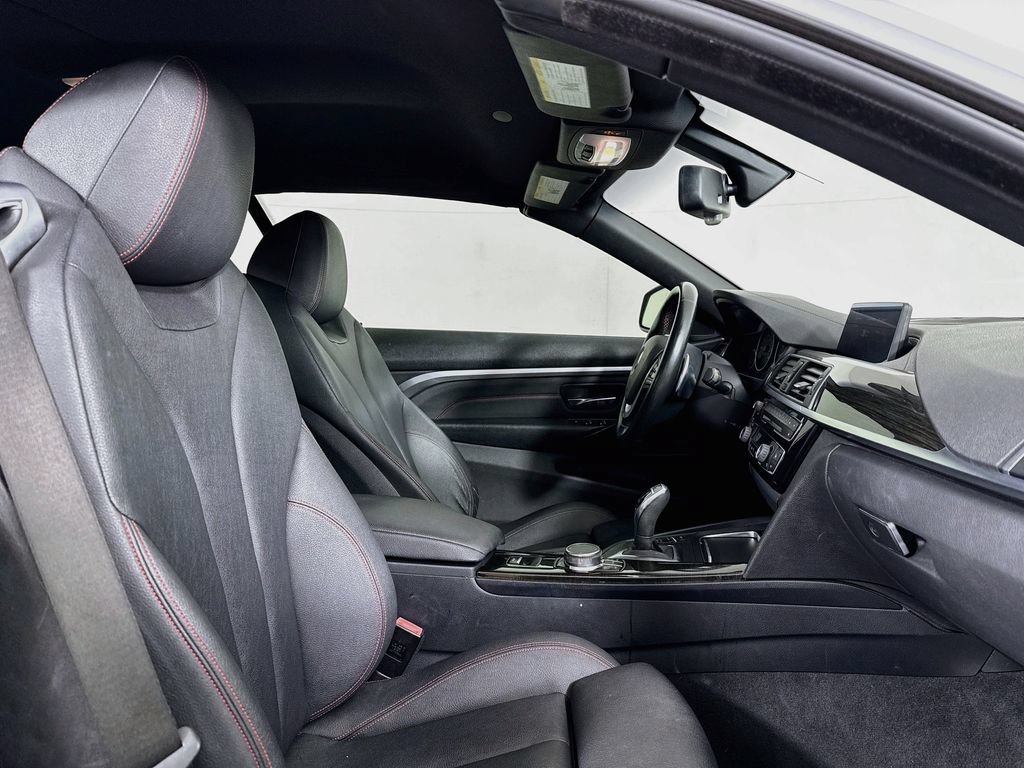 Used 2018 BMW 430i Convertible RWD image 33