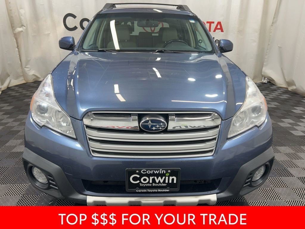Used 2013 Subaru Outback 3.6R Limited w/ Moonroof Pkg image 2
