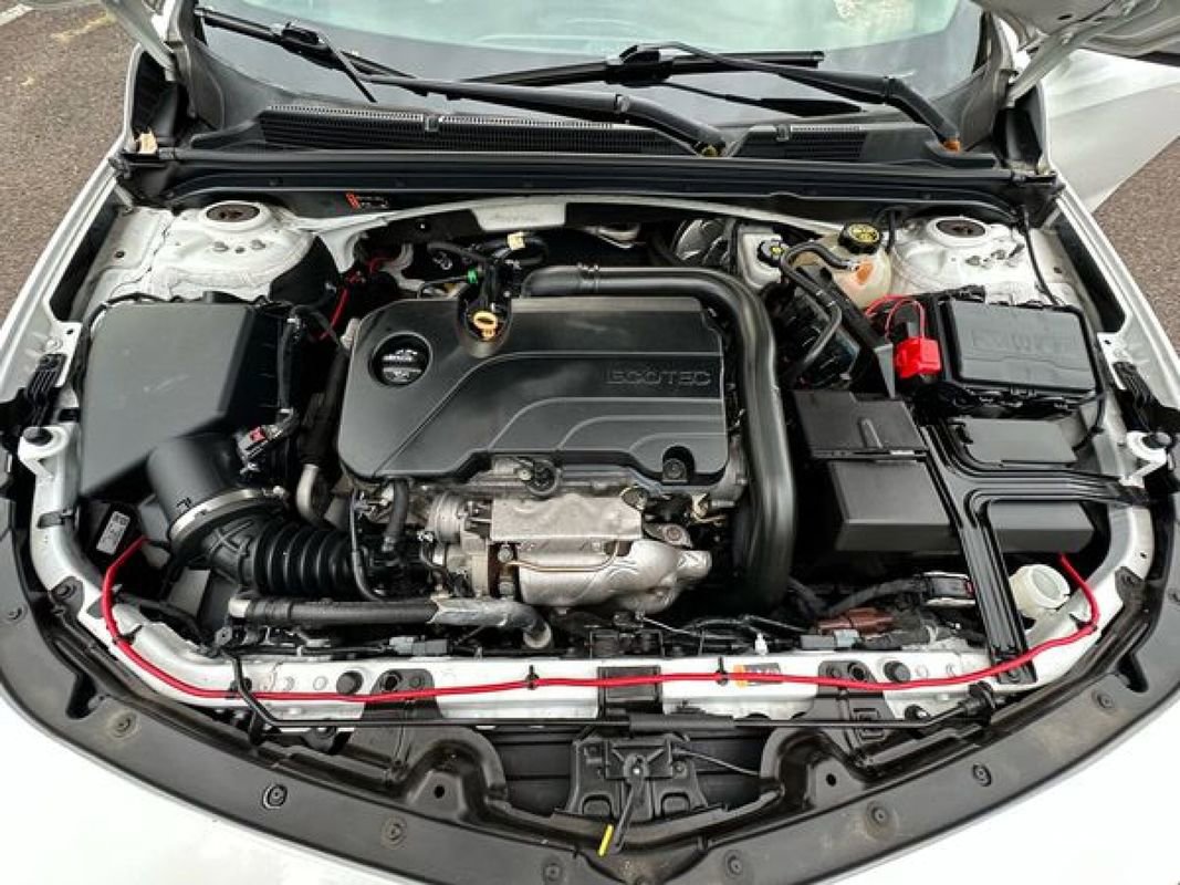 Used 2019 Chevrolet Malibu LT image 21