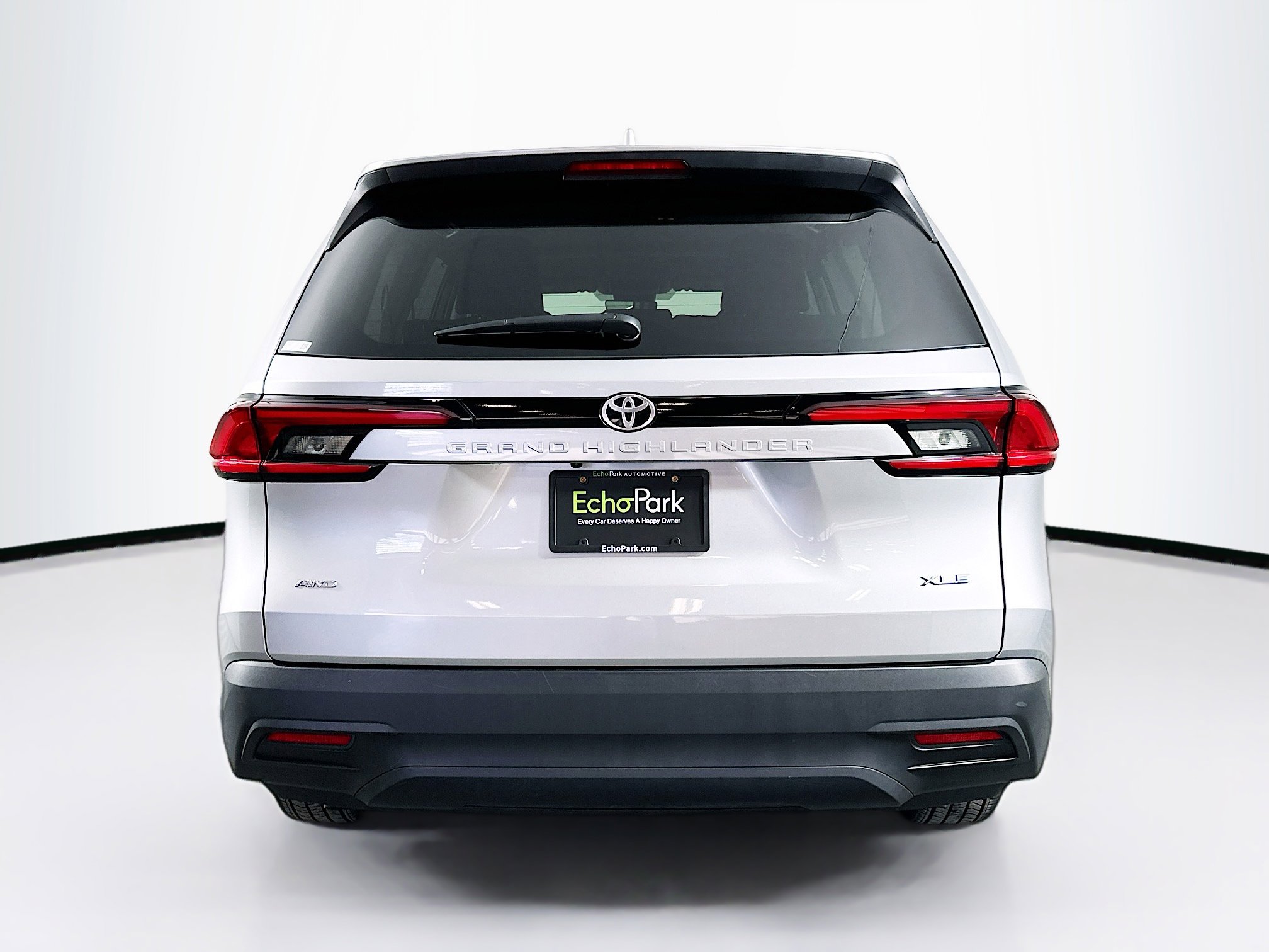 Used 2025 Toyota Grand Highlander AWD image 7