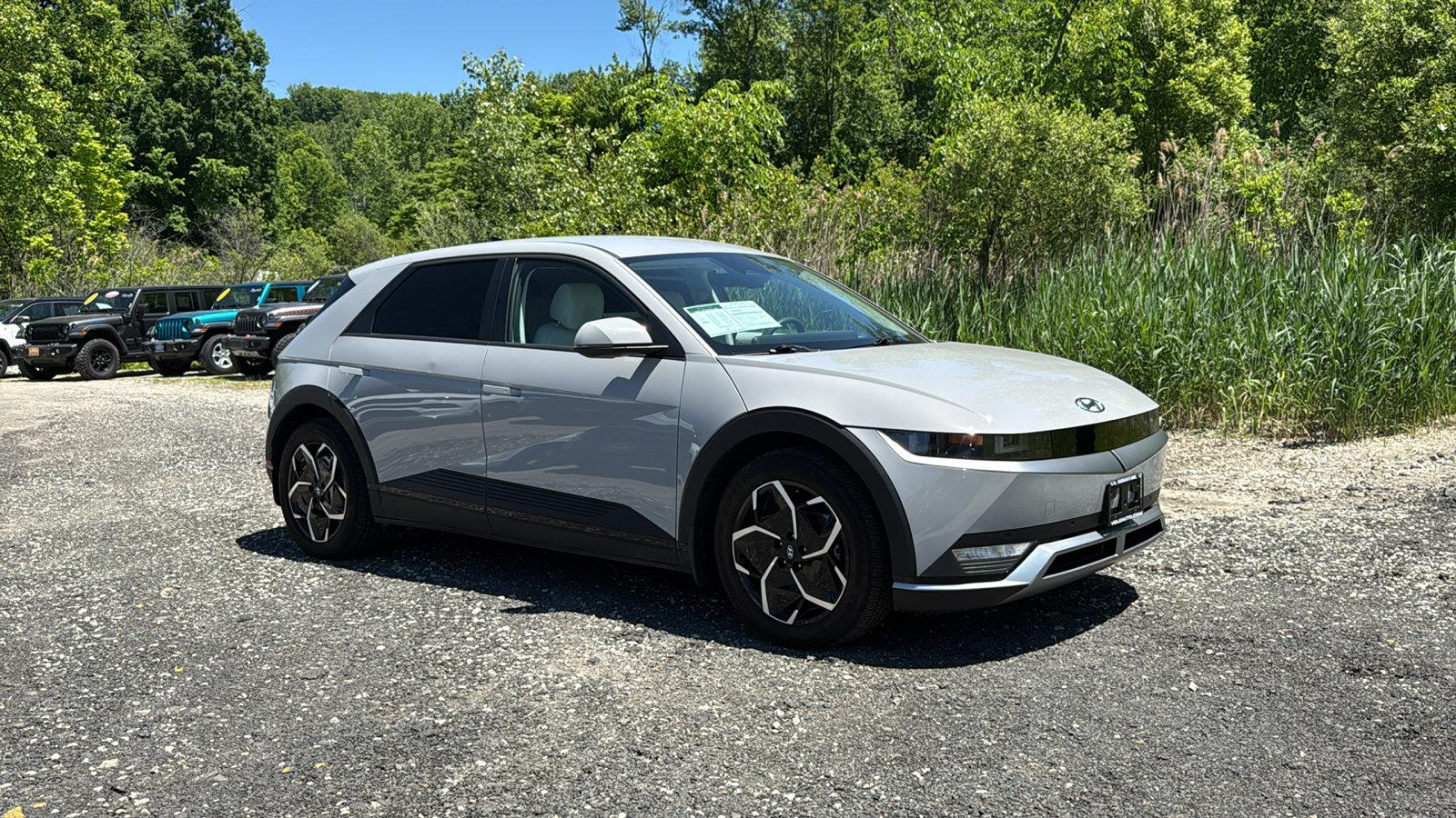 Used 2023 Hyundai Ioniq 5 SEL AWD/4WD image 2