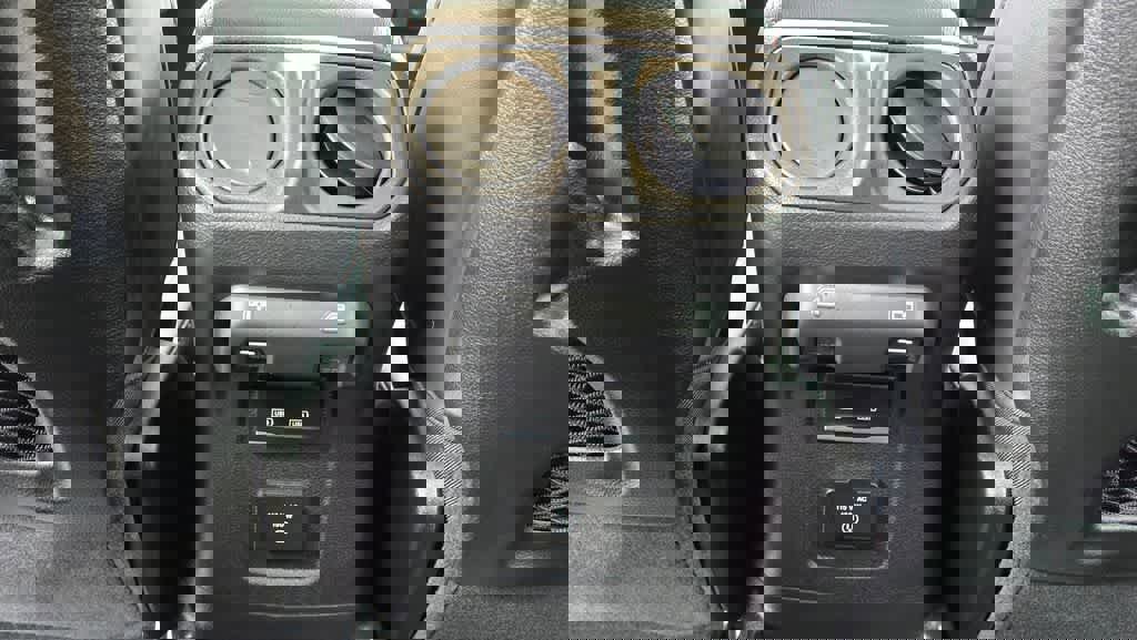 New 2026 Jeep Wrangler Unlimited Rubicon image 13