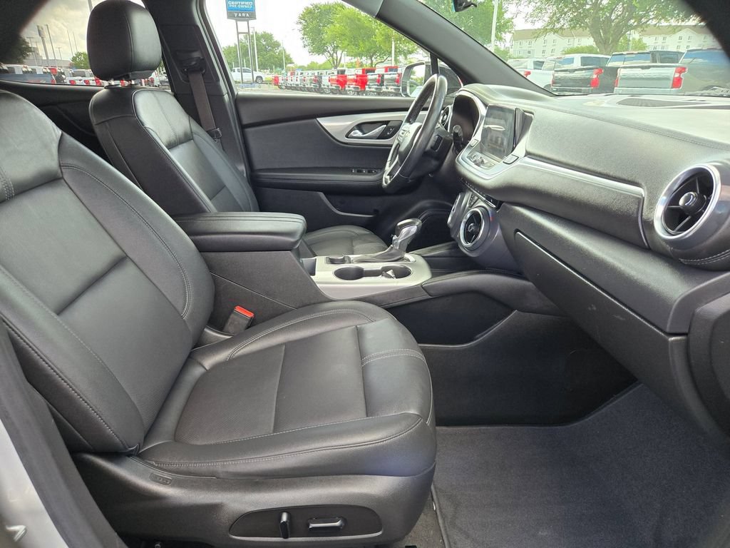 Used 2021 Chevrolet Blazer LT w/ Redline Edition FWD image 24