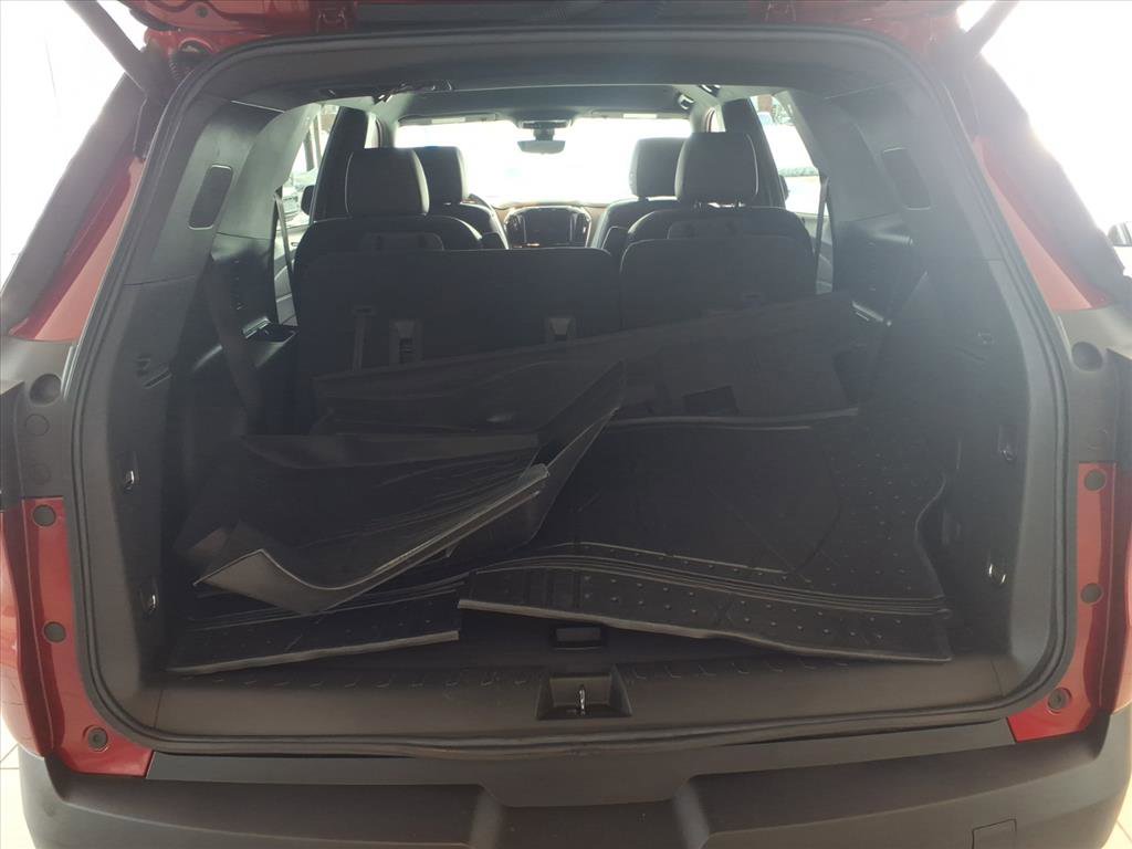 Certified 2023 Chevrolet Traverse RS w/ LPO, Floor Liner Package image 10
