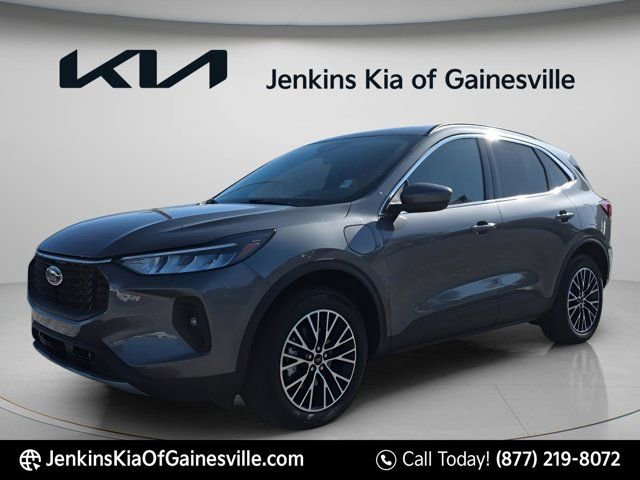 Used 2025 Ford Escape SE image 5