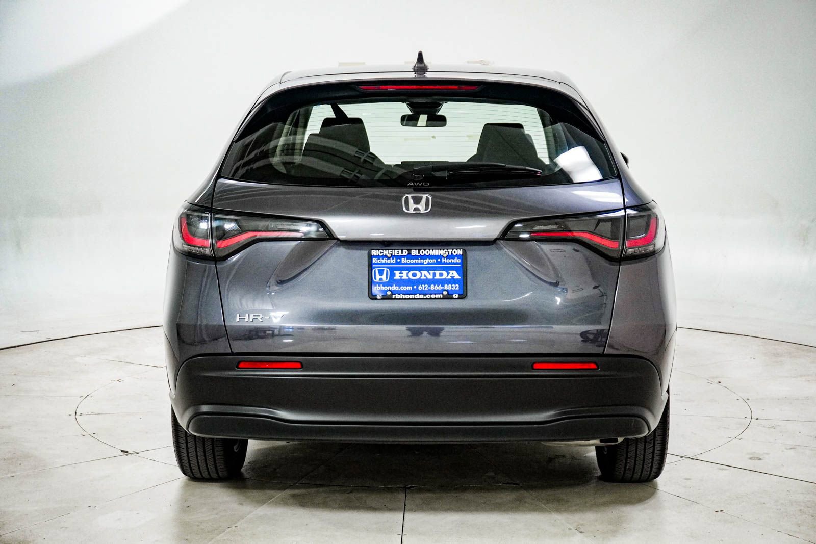 Used 2023 Honda HR-V LX image 7