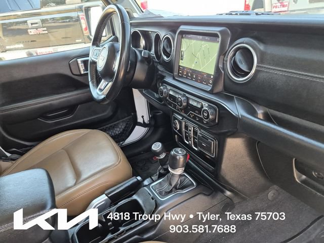 Used 2021 Jeep Wrangler Unlimited Sahara AWD/4WD image 13