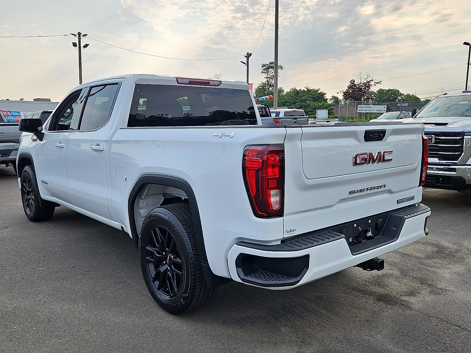 Certified 2024 GMC Sierra 1500 Elevation AWD/4WD image 4