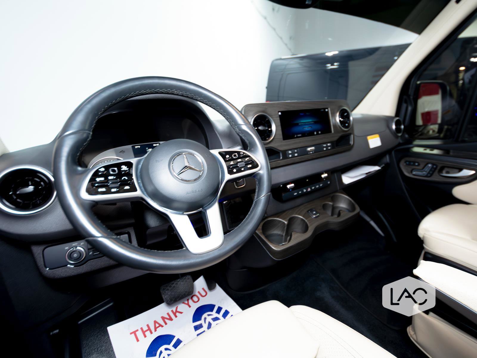 Used 2023 Mercedes-Benz Sprinter 3500 image 7
