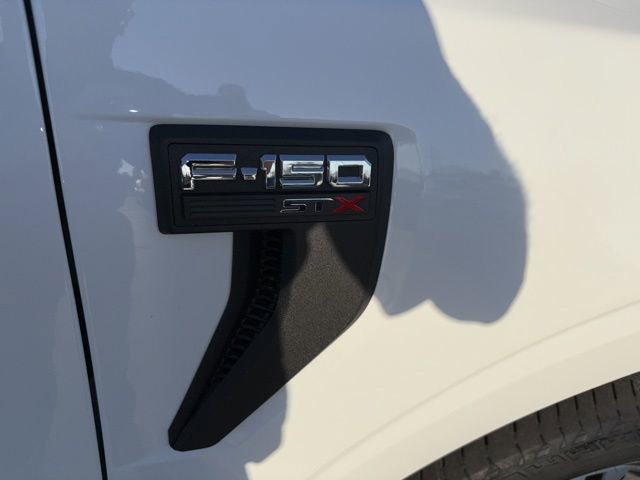 Certified 2022 Ford F150 XL w/ STX Appearance Package AWD/4WD image 5