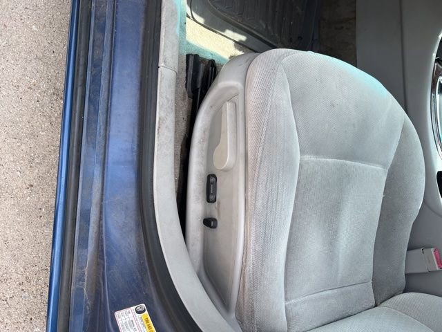 Used 2006 Chevrolet Impala LT FWD image 12