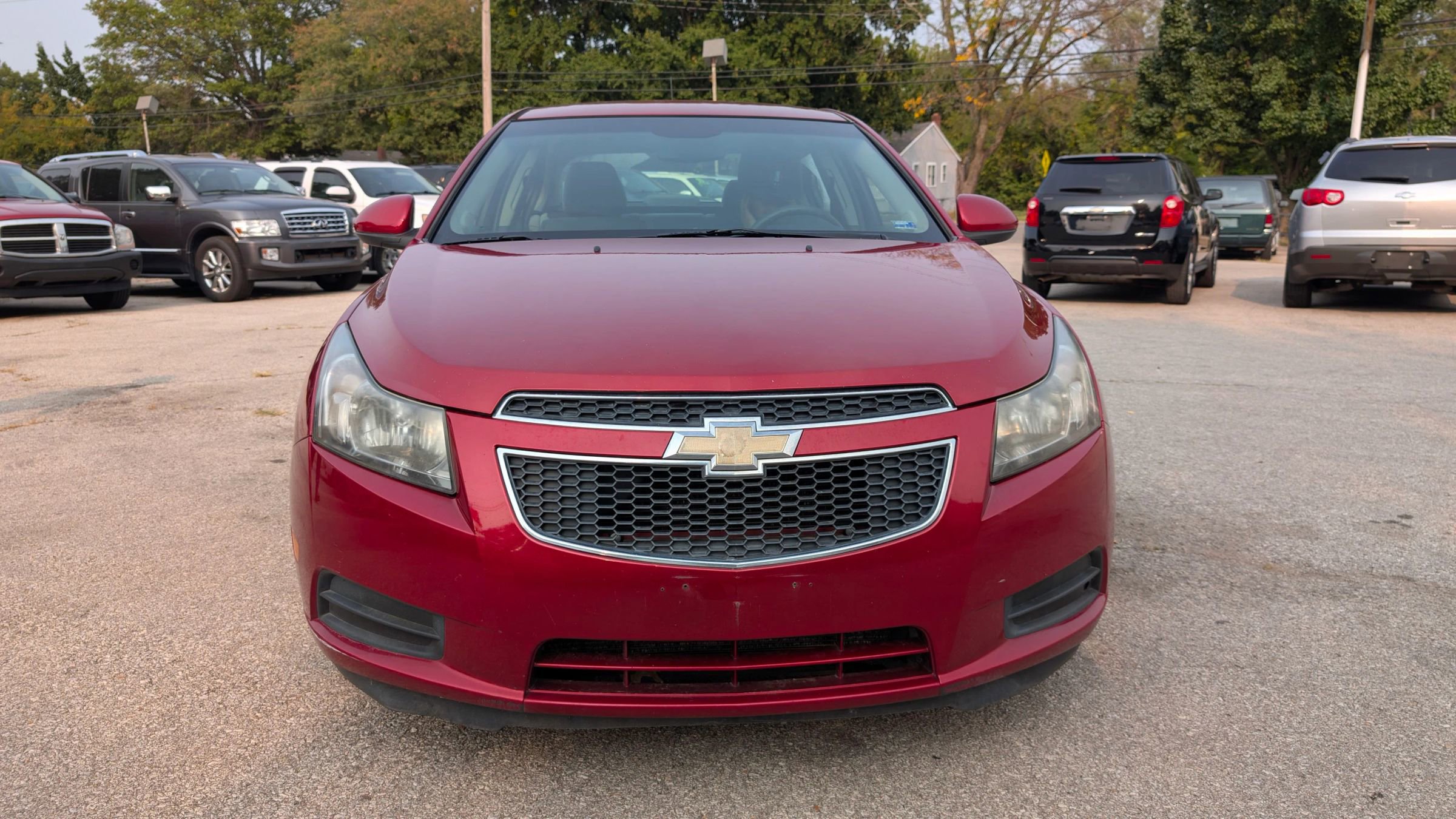 Used 2012 Chevrolet Cruze LT image 2