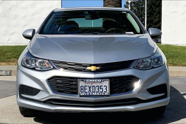 Used 2018 Chevrolet Cruze LS image 3
