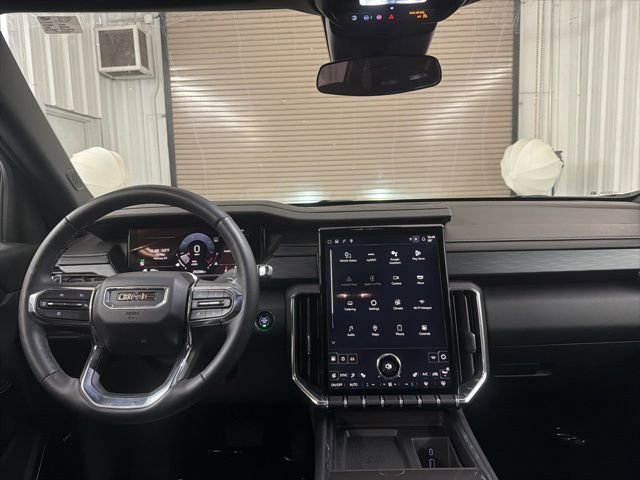 Used 2025 GMC Acadia Elevation image 37